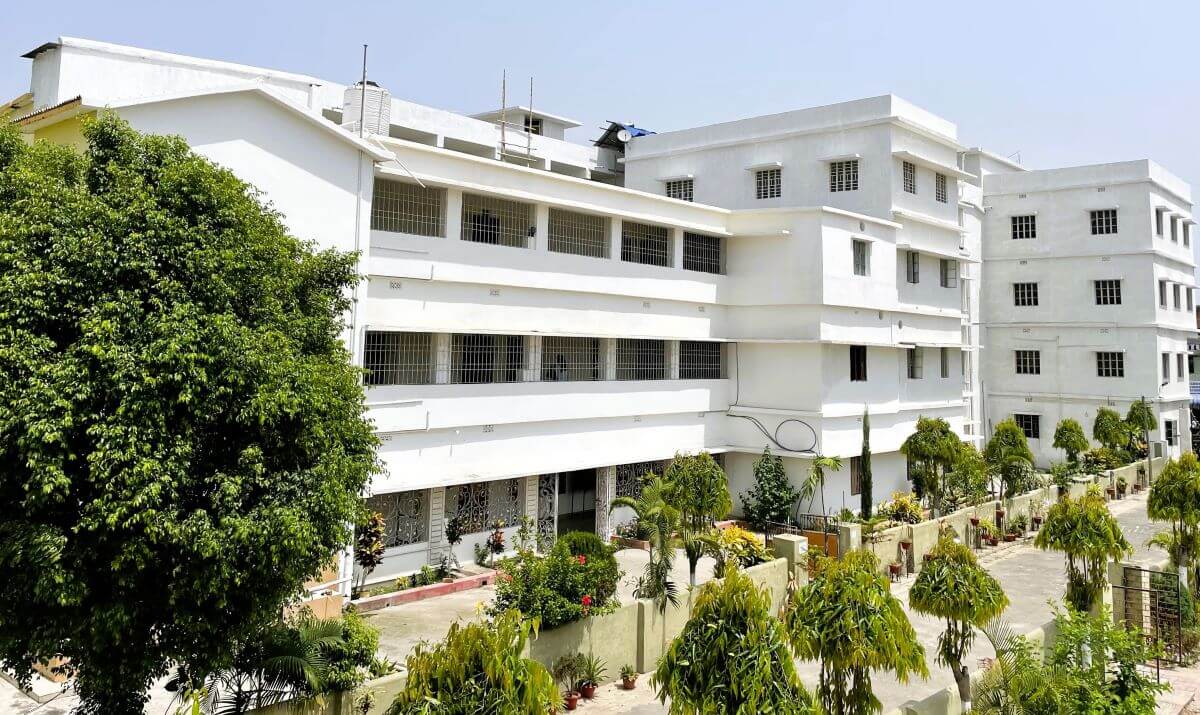 Millia Convent English School